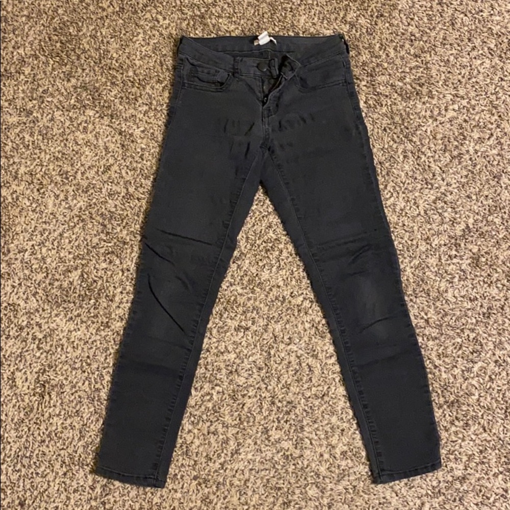 Black skinny jeans